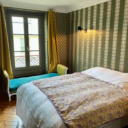 Luxury Marais With Authentic Parisian Flair Parigi